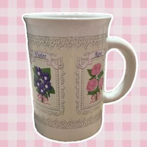 Vintage Cottagecore Multicolor Floral Daisy Pansy Violet Rose Coffee‎ Mug